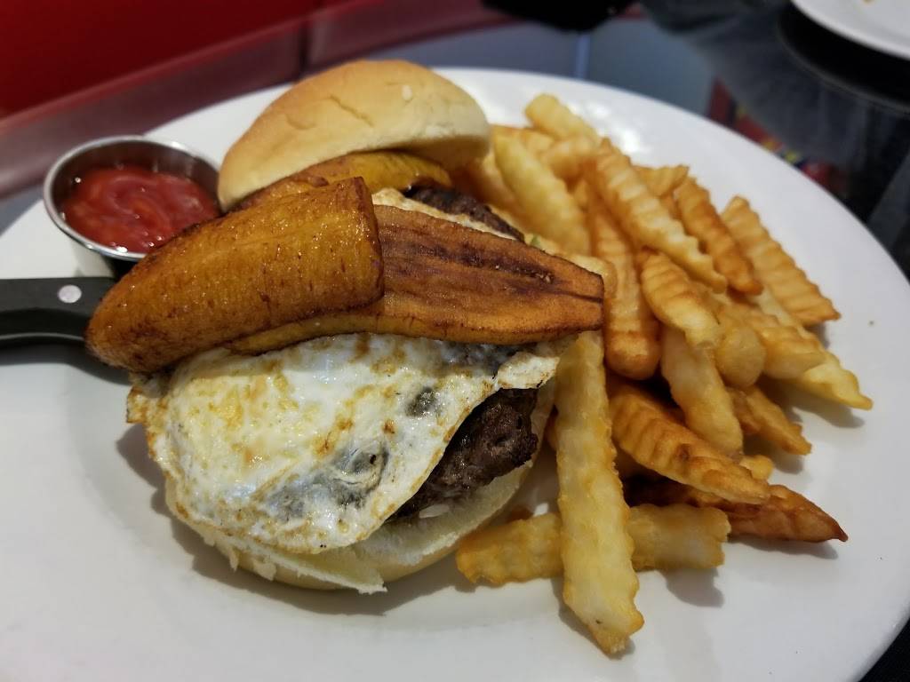 Papagallo Restaurant | restaurant | 87 Pleasant St, Attleboro, MA 02703, USA | 7742033532 OR +1 774-203-3532