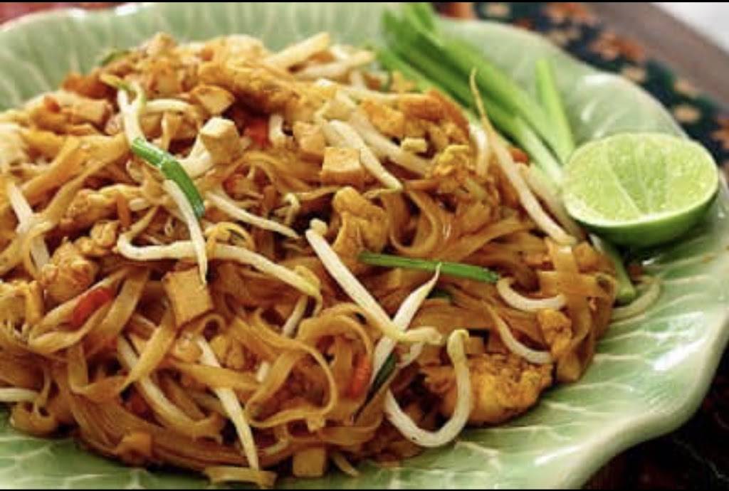 Bangkok Station | restaurant | 37702 Van Dyke Ave, Sterling Heights, MI 48312, USA | 5868839443 OR +1 586-883-9443