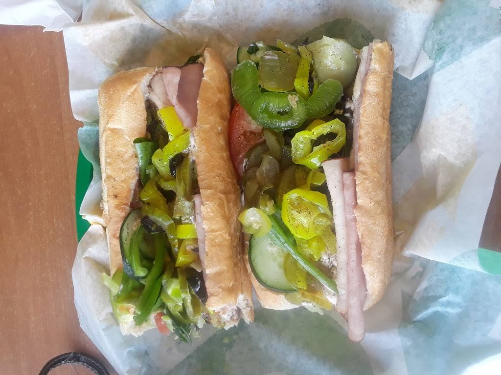Subway Restaurants | restaurant | 2147 N Texas St, Fairfield, CA 94533, USA | 7074266592 OR +1 707-426-6592