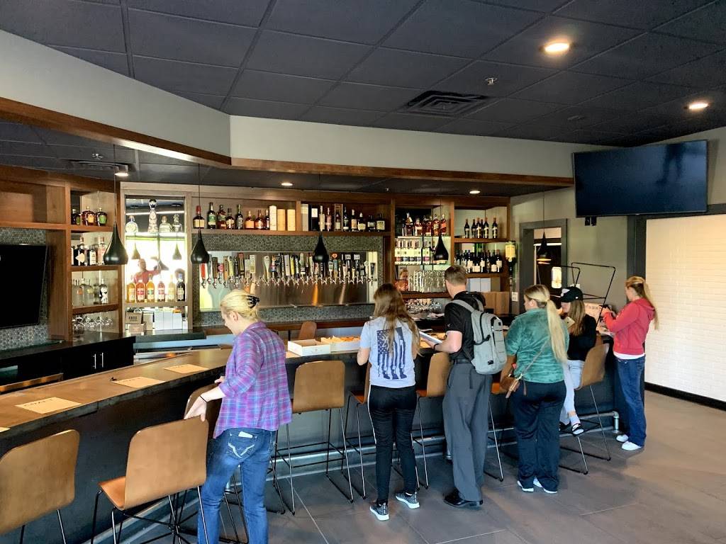 Craft | restaurant | 16524 Manchester Rd, Grover, MO 63040, USA | 6362350882 OR +1 636-235-0882