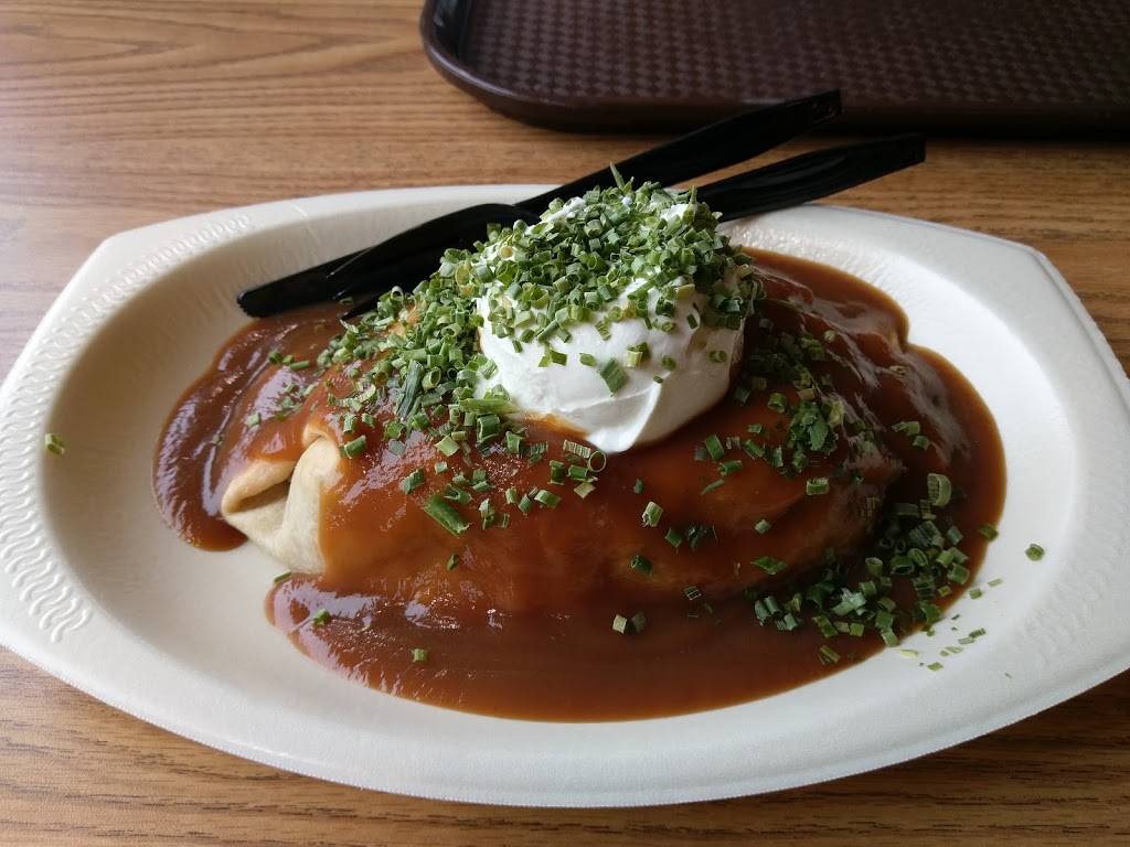 Mackinaw Pastie & Cookie Co | bakery | 698 US-2, St Ignace, MI 49781, USA | 9062985050 OR +1 906-298-5050