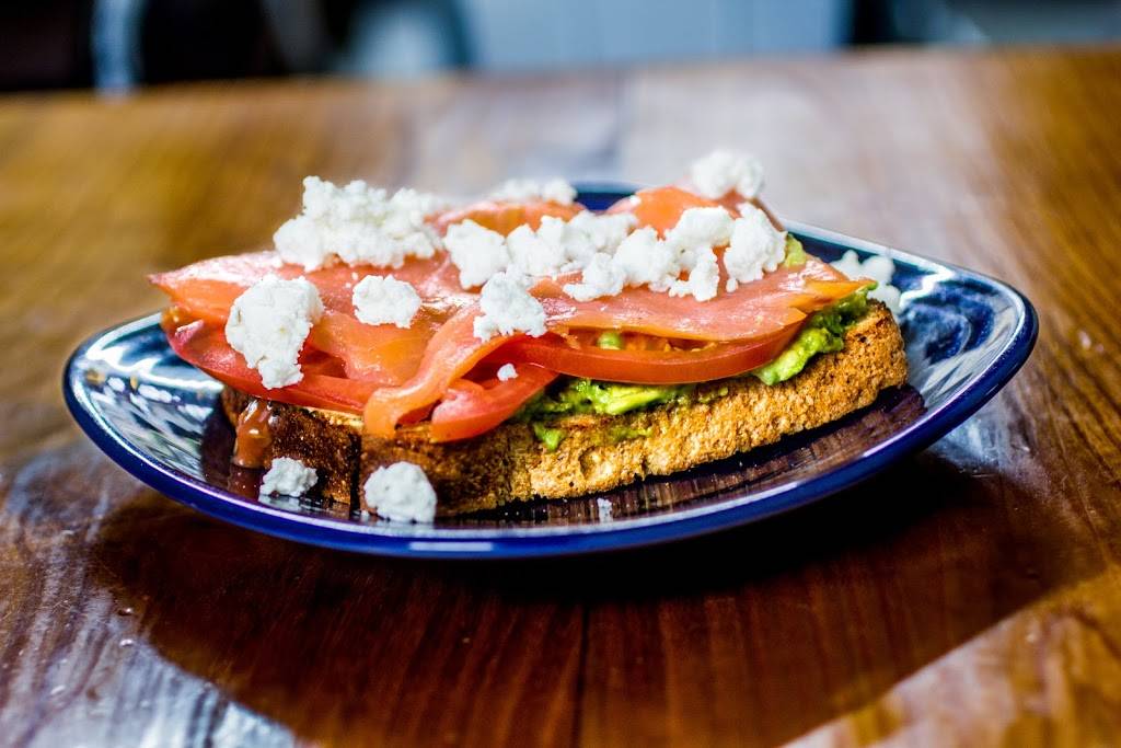 Luna Café | restaurant | 1700 N 3rd St, Philadelphia, PA 19122, USA | 2677038807 OR +1 267-703-8807