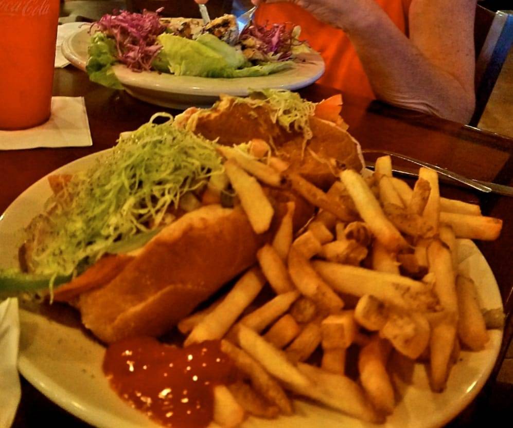 Front Row Pizzeria | restaurant | 137 Epping Rd, Exeter, NH 03833, USA | 6037730047 OR +1 603-773-0047