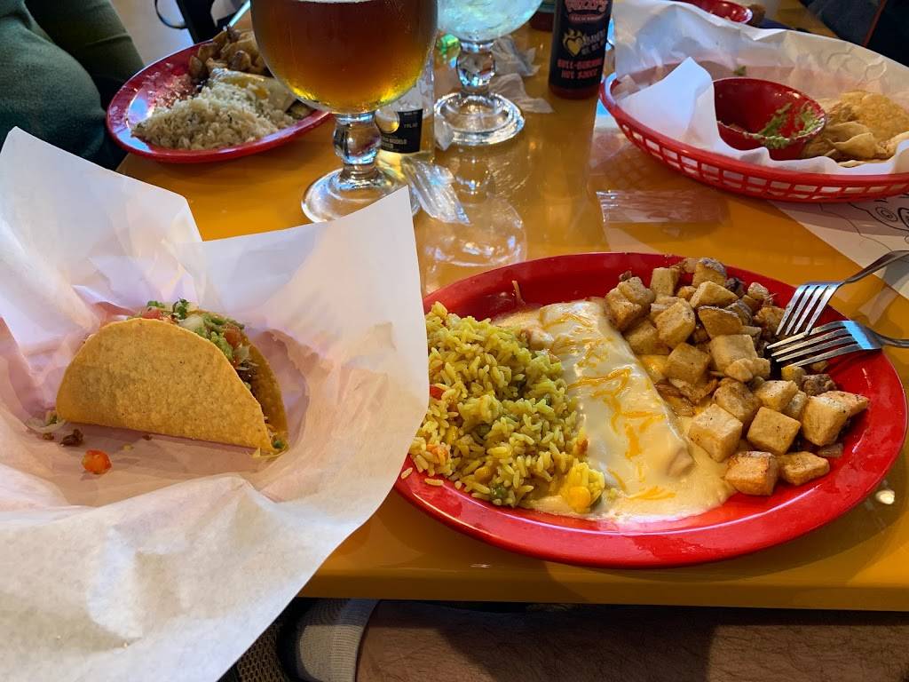 Fuzzys Taco Shop | restaurant | 4521 E 21st St N #107, Wichita, KS 67208, USA | 3166848227 OR +1 316-684-8227