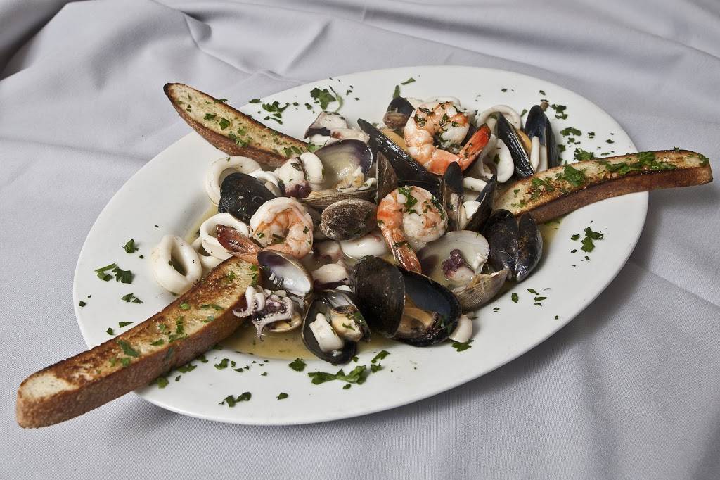 Enzo & Angela The Italian Restaurant | restaurant | 11701 Wilshire Blvd, Los Angeles, CA 90025, USA | 3104773880 OR +1 310-477-3880