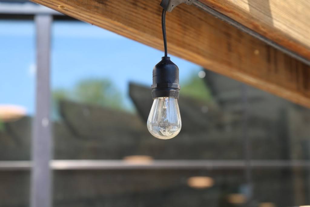 Old River Tap and Social | restaurant | 19245 Detroit Rd, Rocky River, OH 44116, USA | 4408570399 OR +1 440-857-0399