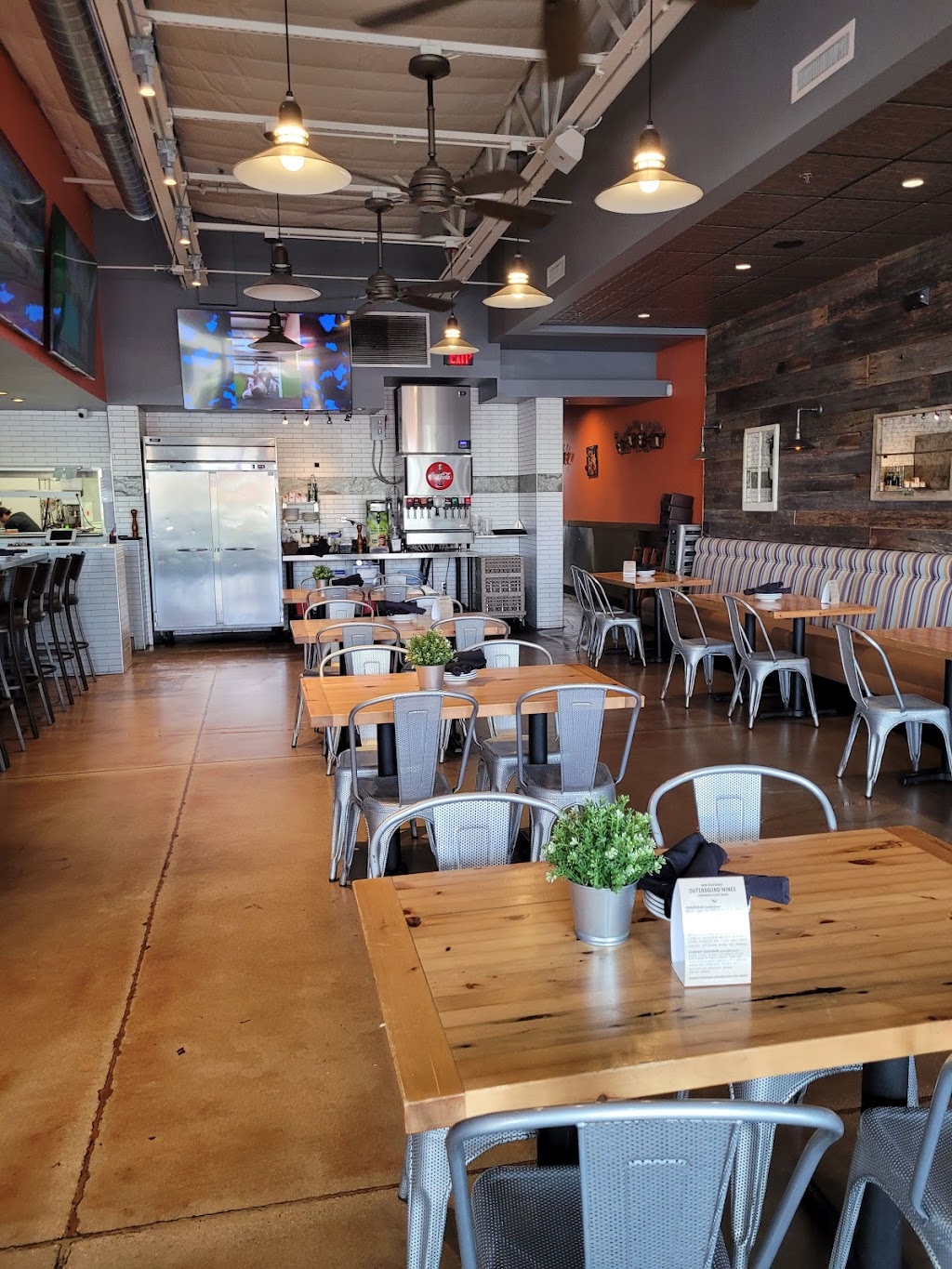 Eatalio Pasta & Wine | restaurant | 6348 S Higley Rd STE 106, Gilbert, AZ 85298, USA | 4806253860 OR +1 480-625-3860