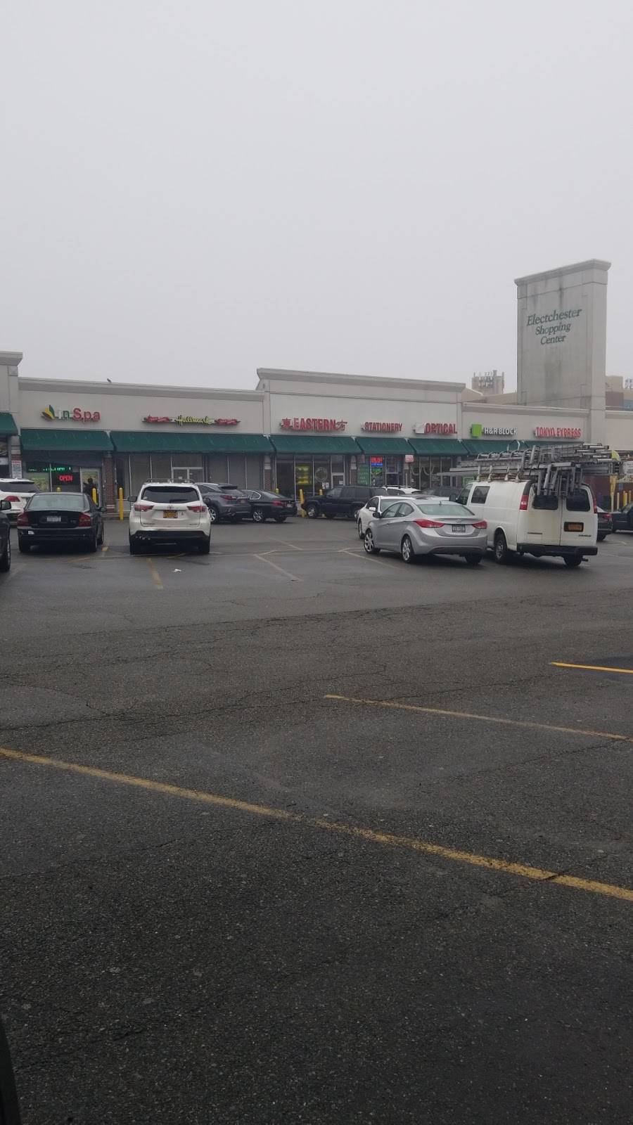 Eastern | restaurant | 70-47 Parsons Blvd, Fresh Meadows, NY 11365, USA | 7185916666 OR +1 718-591-6666