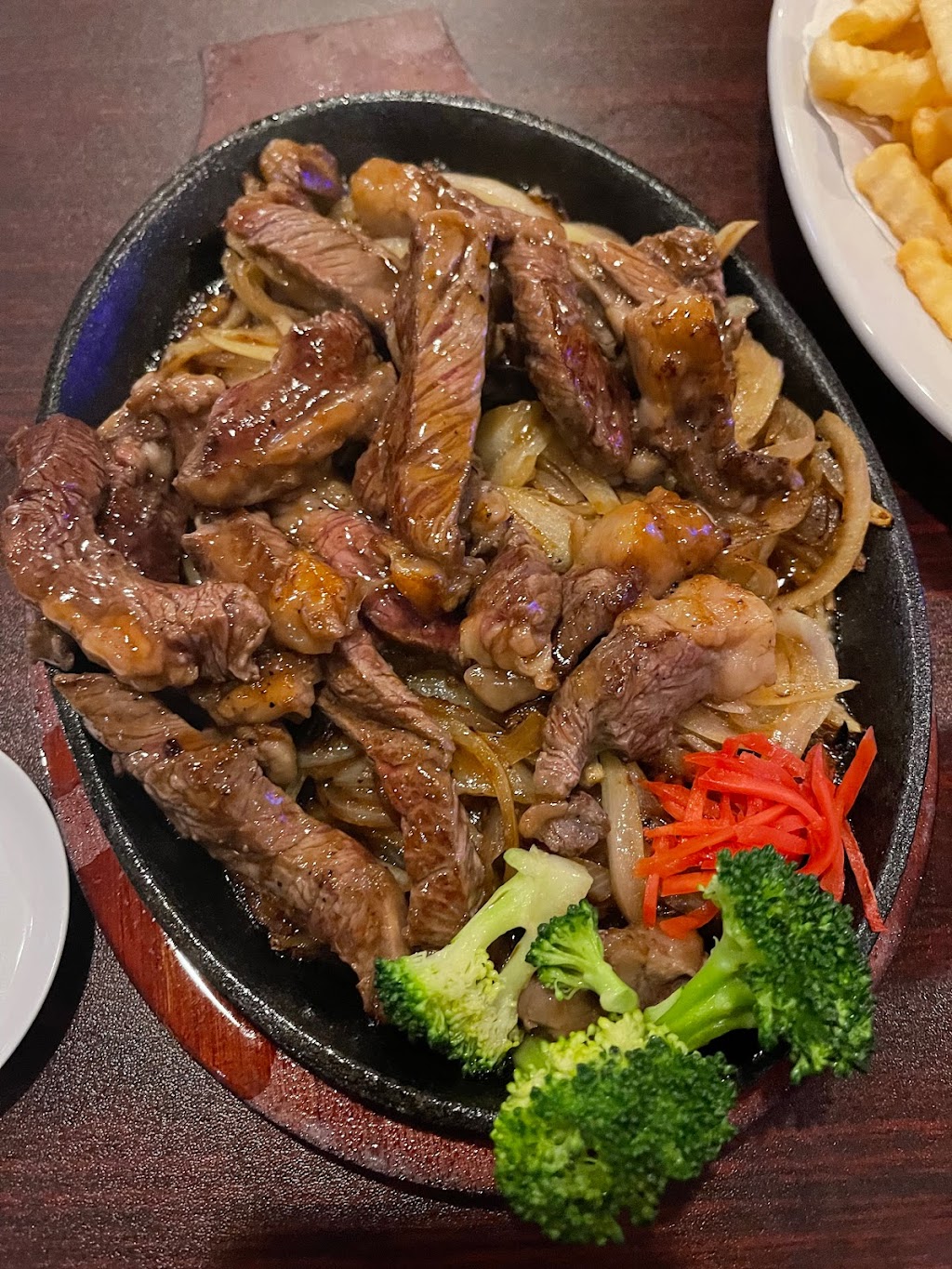 Fuji Japanese Steakhouse | restaurant | 112 Sunset Dr, Johnson City, TN 37604, USA | 4233289036 OR +1 423-328-9036