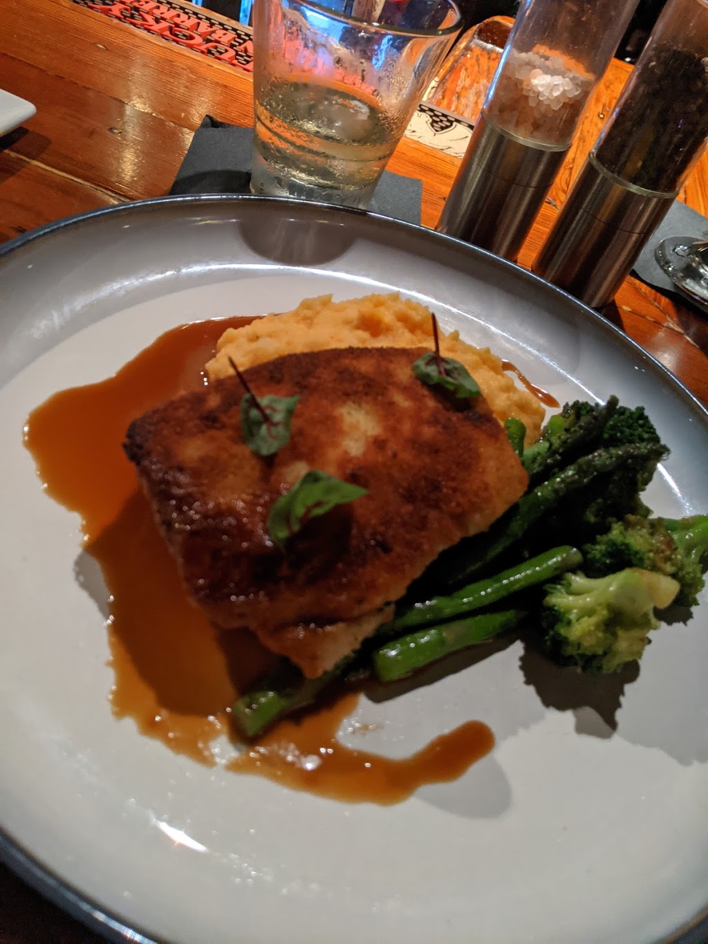 Noja | restaurant | 6 N Jackson St, Mobile, AL 36602, USA | 2514330377 OR +1 251-433-0377