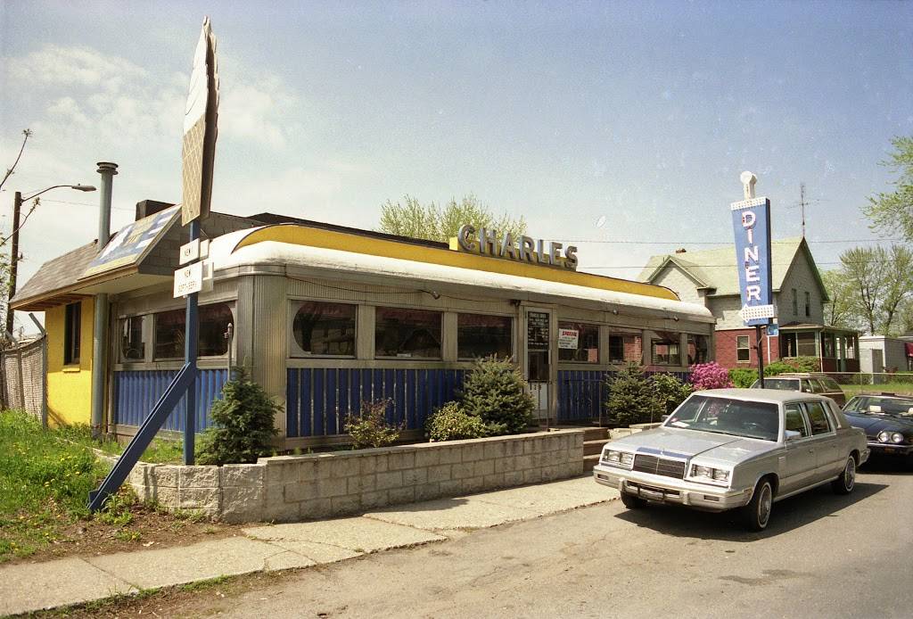 Charlies Diner | restaurant | 218 Union St, West Springfield, MA 01089, USA | 4137338551 OR +1 413-733-8551