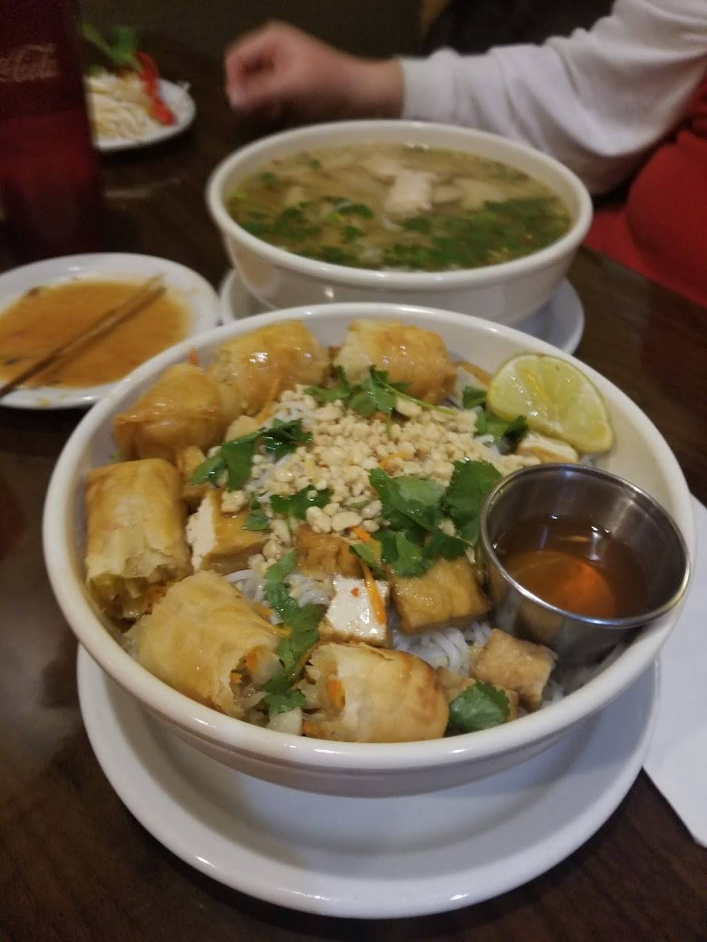 Spice Thai Cuisine | restaurant | 3989 County Rd 42 W, Savage, MN 55378, USA | 9528829272 OR +1 952-882-9272