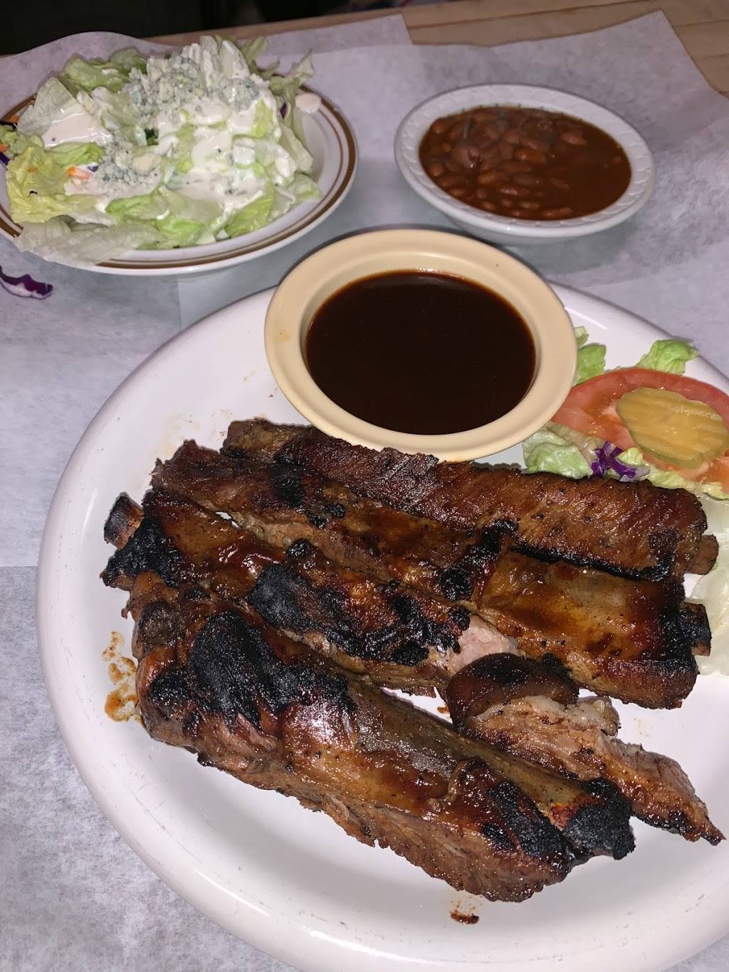 Roundup Bar-B-Q | restaurant | 5730 N First St # 101, Fresno, CA 93710, USA | 5594488501 OR +1 559-448-8501