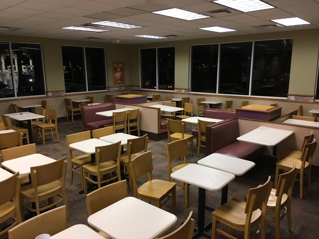 Wendys | restaurant | 831 Yamato Rd, Boca Raton, FL 33431, USA | 5619972008 OR +1 561-997-2008
