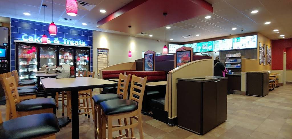 Dairy Queen Grill & Chill | restaurant | 624 S Cedar St, Royalton, MN 56373, USA | 3205848182 OR +1 320-584-8182