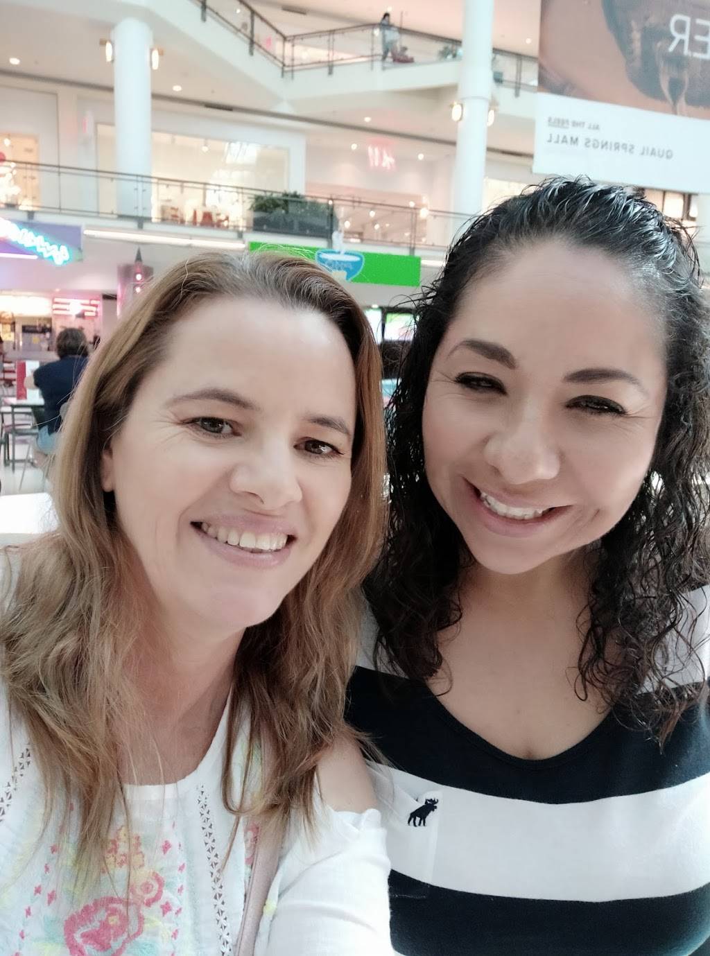 Raising Canes Chicken Fingers | meal takeaway | 2501 W Memorial Rd, Oklahoma City, OK 73134, USA | 4053024924 OR +1 405-302-4924