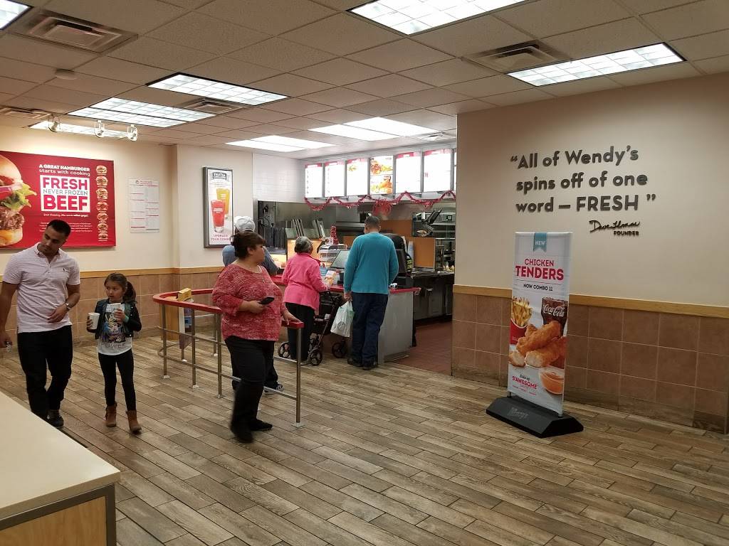 Wendys | restaurant | 9150 Viscount Blvd, El Paso, TX 79925, USA | 9155930666 OR +1 915-593-0666