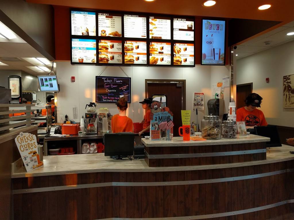 A&W Restaurant | restaurant | 13520 Northwestern Ave, Franksville, WI 53126, USA | 2628350089 OR +1 262-835-0089