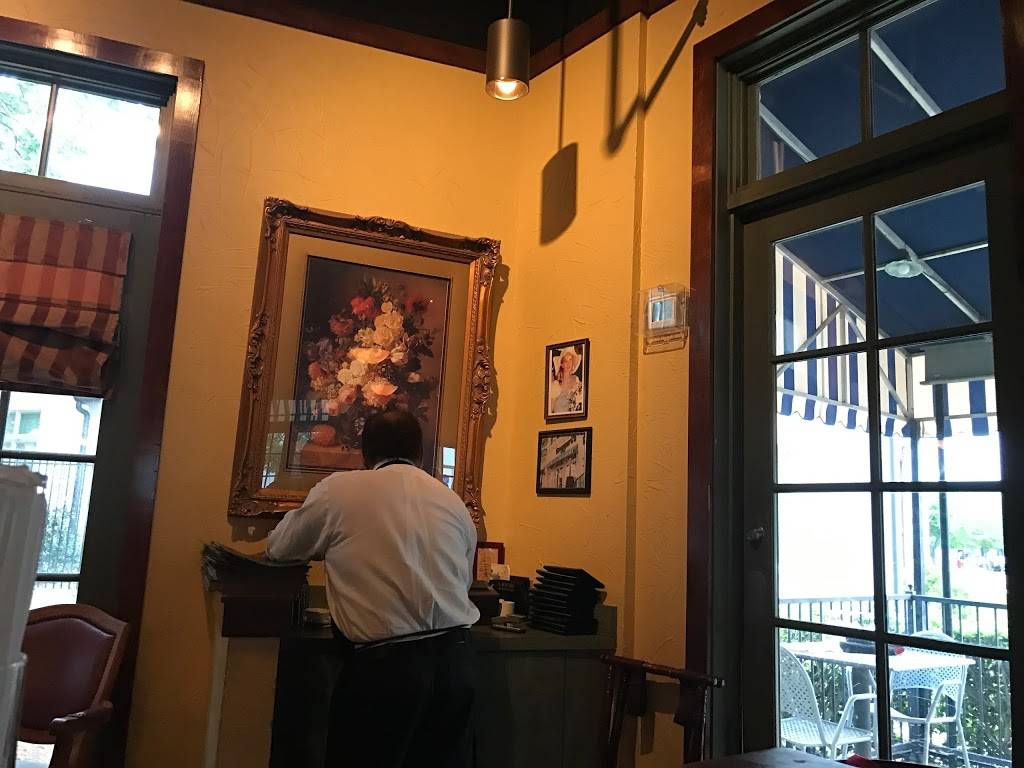 Ruggeris Italian Ristorante | restaurant | 32 Village Ln, Colleyville, TX 76034, USA | 8175037373 OR +1 817-503-7373