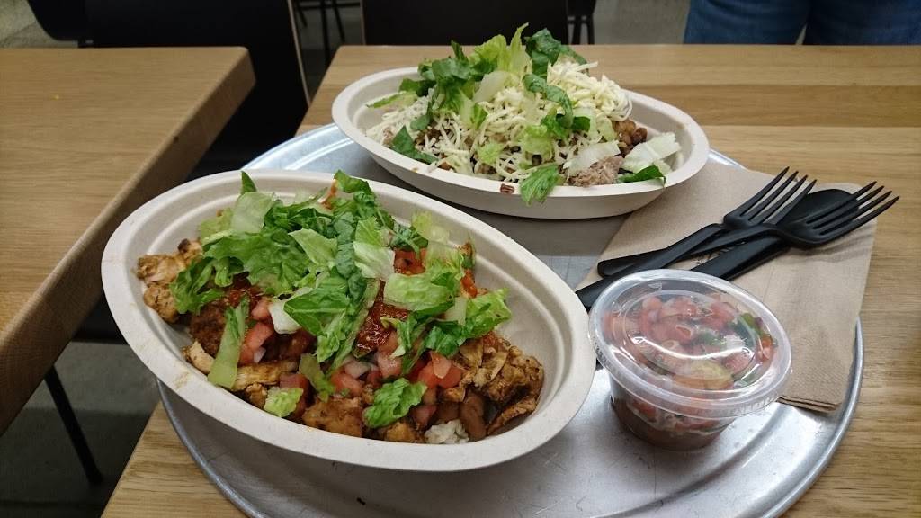 Chipotle Mexican Grill | restaurant | 27 District Ave, Dorchester, MA 02125, USA | 6172824374 OR +1 617-282-4374