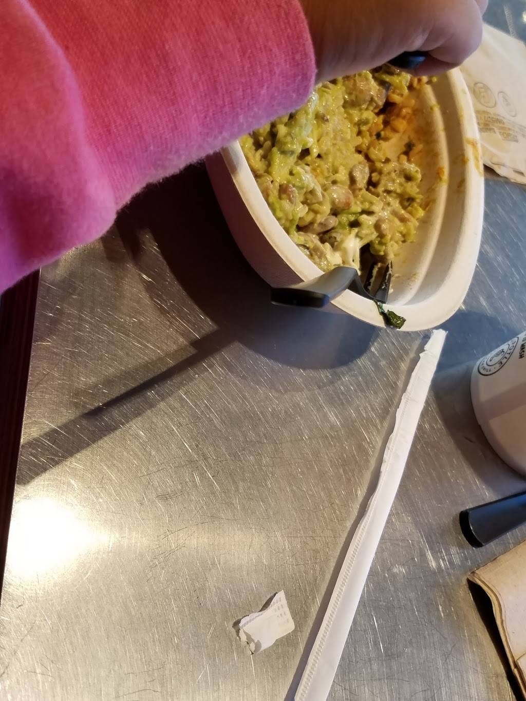 Chipotle Mexican Grill | restaurant | 10343 Indianapolis Blvd Ste 101, Highland, IN 46322, USA | 2199242654 OR +1 219-924-2654