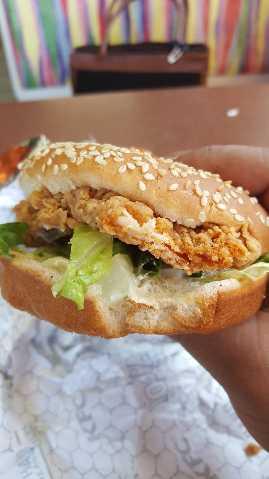 Taco Bell | meal takeaway | 4285 Mission St, San Francisco, CA 94112, USA | 4153348318 OR +1 415-334-8318