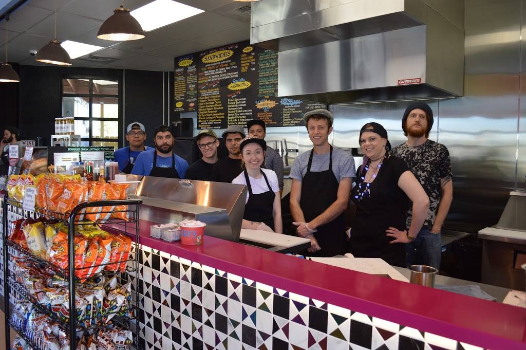 Snarfs Sandwiches | restaurant | 1490 S Broadway, Denver, CO 80210, USA | 7207877878 OR +1 720-787-7878