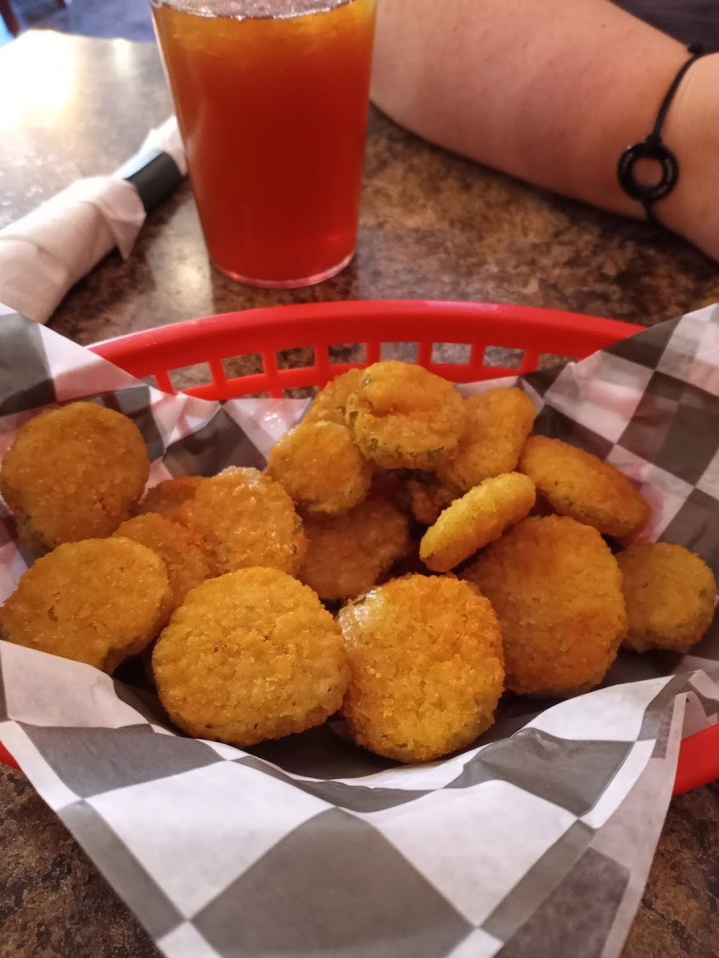 Babos Cafe Inc. | restaurant | 2918 Wabash Ave, Terre Haute, IN 47803, USA | 8129170099 OR +1 812-917-0099