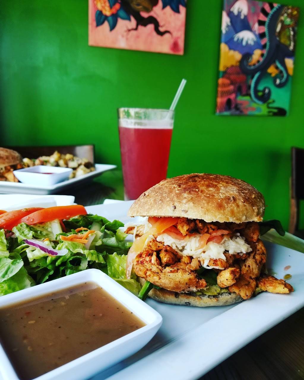 Earth Bistro | restaurant | 40695 Winchester Rd, Temecula, CA 92591, USA | 9515068888 OR +1 951-506-8888