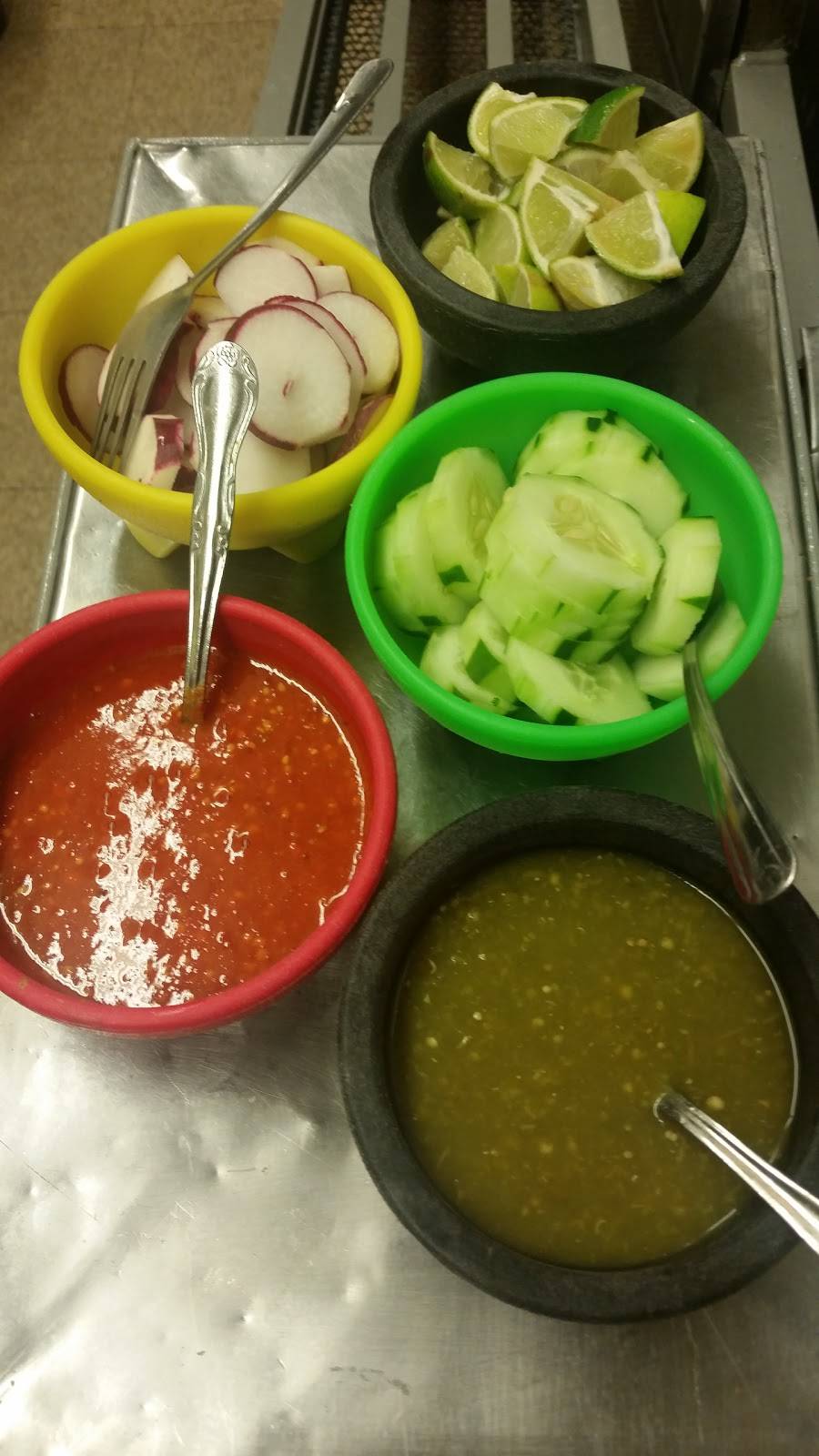 Tortilleria La Familia | restaurant | 557 Chain St, Norristown, PA 19401, USA | 6102750600 OR +1 610-275-0600