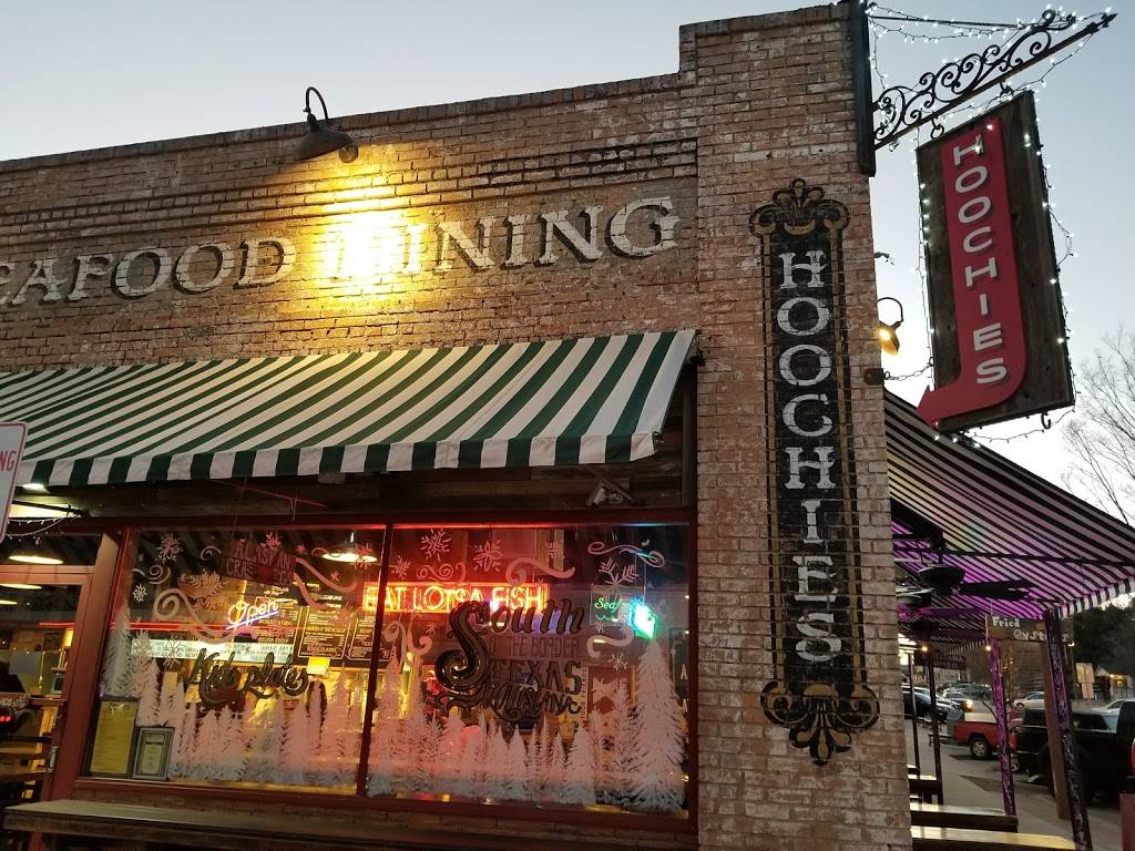 Hoochies | restaurant | 214 E Hickory St, Denton, TX 76201, USA | 9408080315 OR +1 940-808-0315
