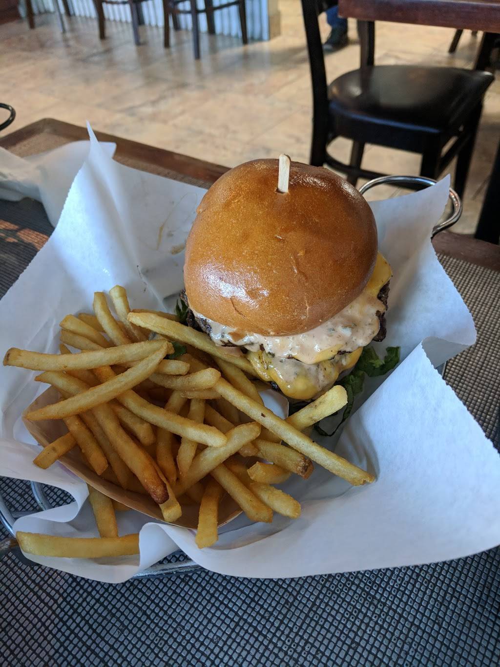 Tys Burger House | restaurant | 515 Mission Ave, Oceanside, CA 92054, USA | 7607575890 OR +1 760-757-5890