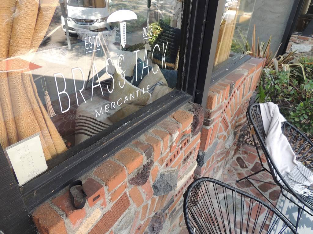 Lumberyard | restaurant | #10, 384 Forest Ave, Laguna Beach, CA 92651, USA | 9497153900 OR +1 949-715-3900