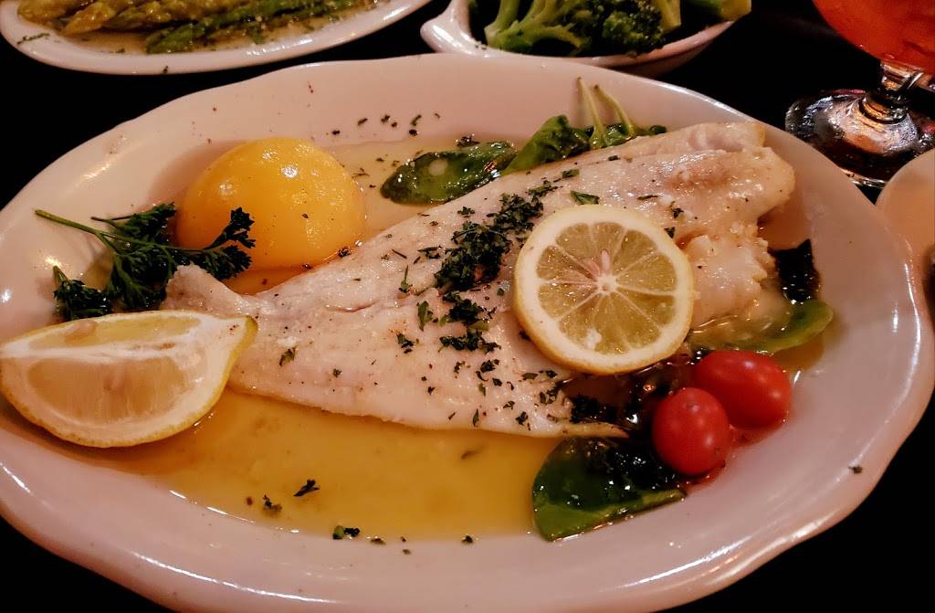 Ernests Orleans Restaurant & Cocktail Lounge | restaurant | 1601 N Spring St, Shreveport, LA 71101, USA | 3182261325 OR +1 318-226-1325