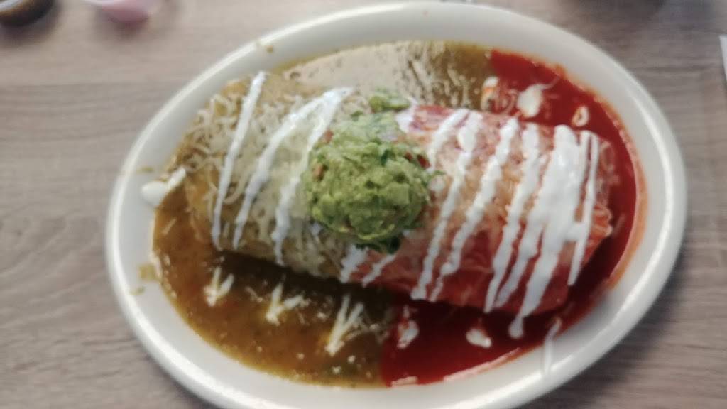 Chips and Salsa Mexican Grill | restaurant | 303 Foothill Blvd, Rialto, CA 92376, USA | 9094210963 OR +1 909-421-0963