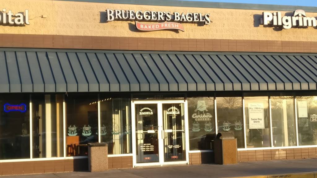 Brueggers Bagels | bakery | 4781 County Rd 101, Minnetonka, MN 55345, USA | 9522381388 OR +1 952-238-1388