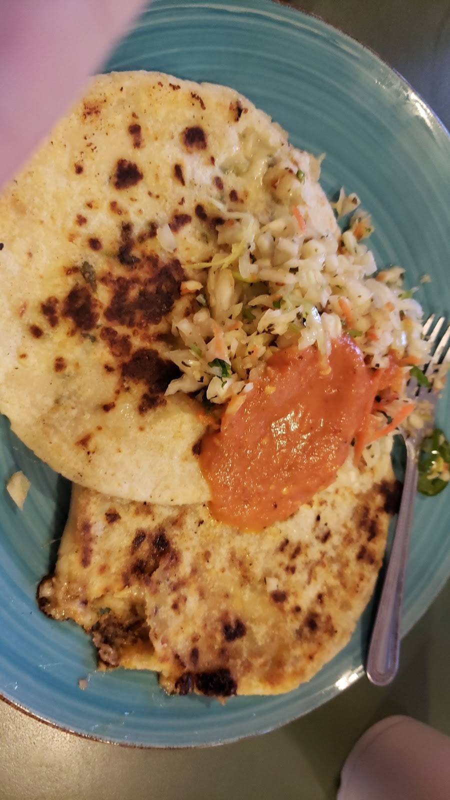 El Conde S.A | restaurant | 5141 S Kedzie Ave, Chicago, IL 60632, USA | 7734342539 OR +1 773-434-2539