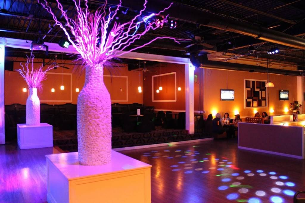 Perignons Restaurant & Event Center | restaurant | 6385 Winchester Rd, Memphis, TN 38115, USA | 9013739952 OR +1 901-373-9952