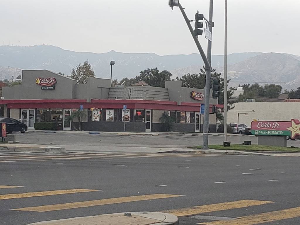 Carls Jr. | restaurant | 23320 Lyons Ave, Newhall, CA 91321, USA | 6612556979 OR +1 661-255-6979