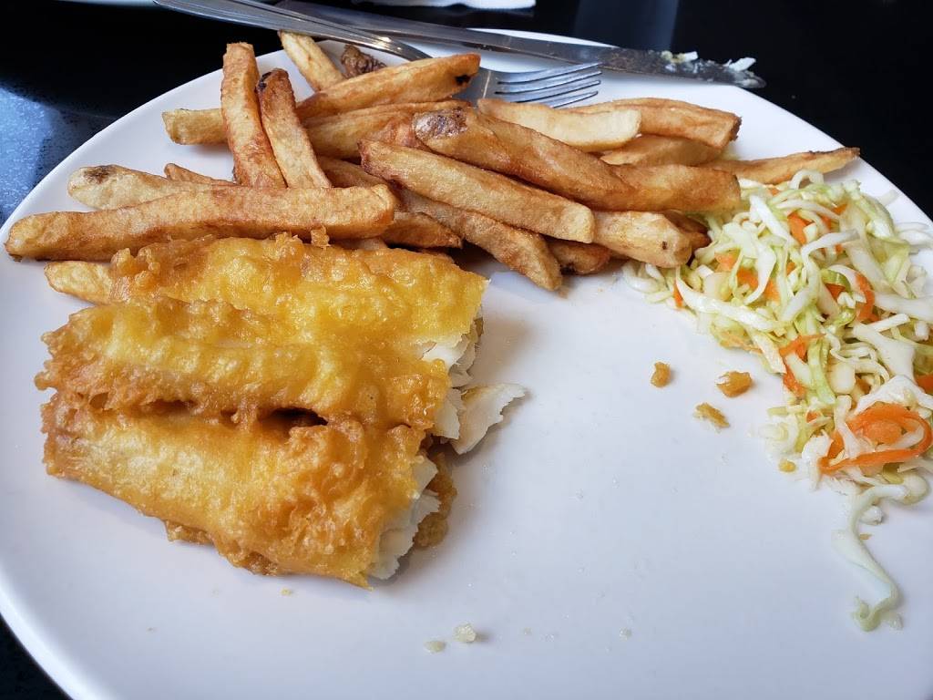 Halibut House Fish & Chips | restaurant | 2814 Lake Shore Blvd W, Etobicoke, ON M8V 1H7, Canada | 4165512283 OR +1 416-551-2283