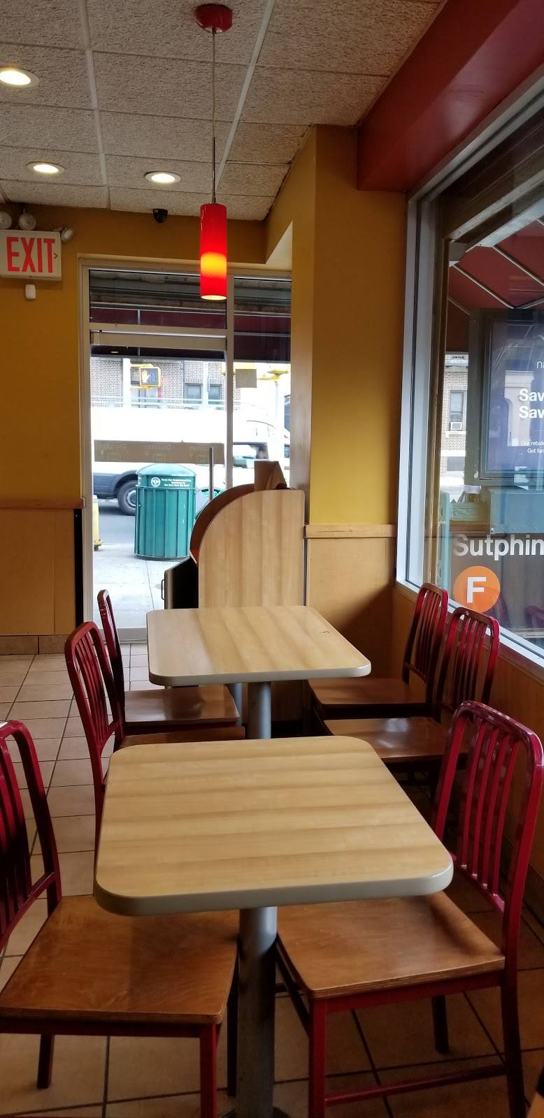 Popeyes Louisiana Kitchen | restaurant | 8760 Sutphin Blvd, Jamaica, NY 11435, USA | 7186584497 OR +1 718-658-4497