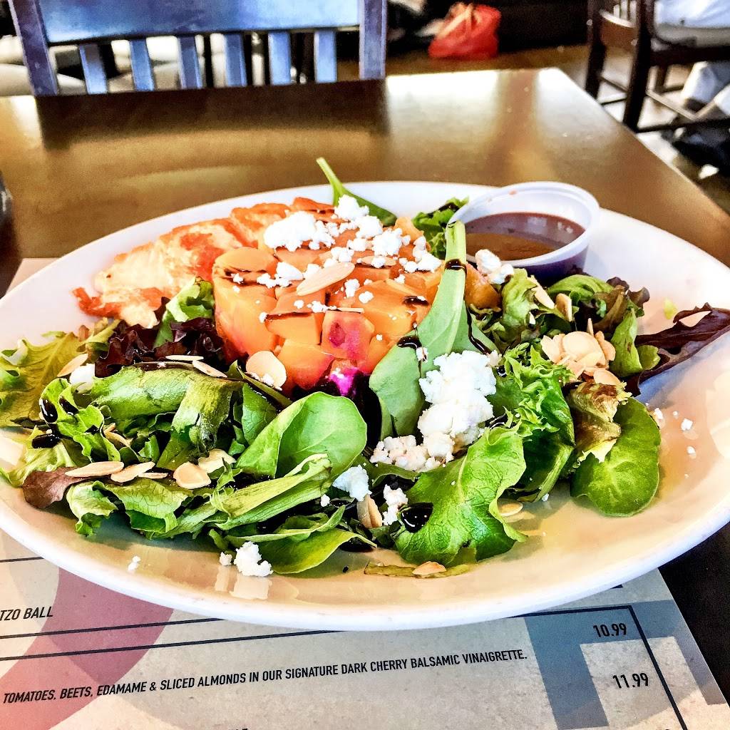 Three Squares Craft Kitchen & Cocktails | restaurant | 669 Highland Ave, Needham, MA 02494, USA | 7814444644 OR +1 781-444-4644