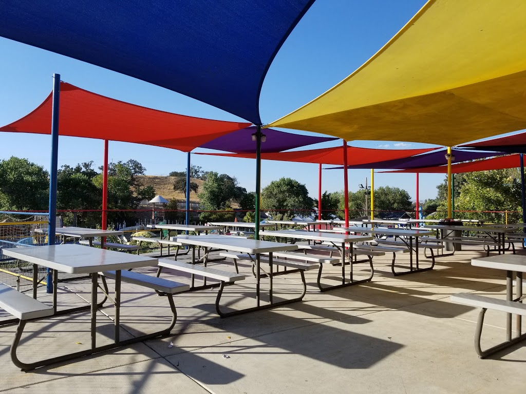 The Ravine Water Park | restaurant | 2301 Airport Rd, Paso Robles, CA 93446, USA | 8052378500 OR +1 805-237-8500