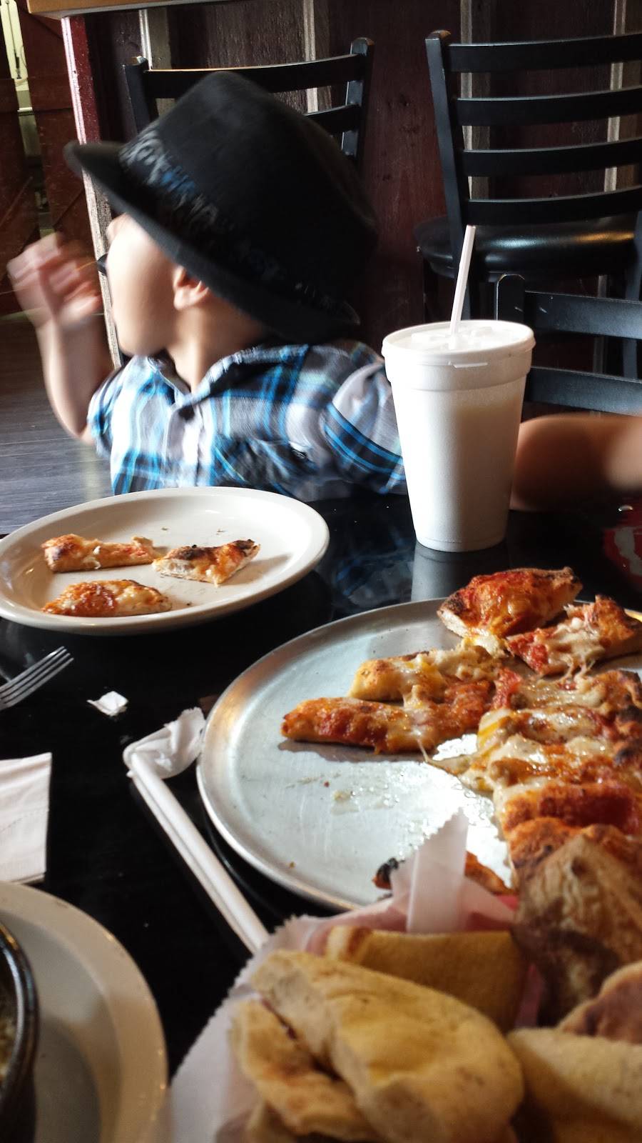 Fuel Coal Fire Pizza | restaurant | 223 N Main St, Clarion, IA 50525, USA | 5155323835 OR +1 515-532-3835