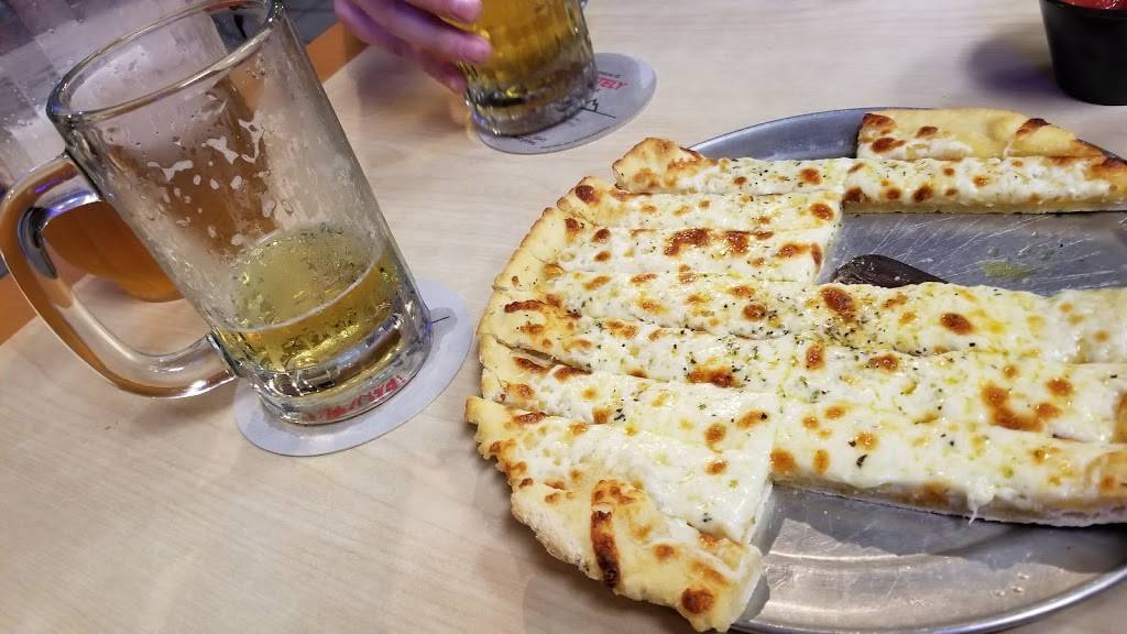 Bearnos Pizza | restaurant | 1220 KY-44, Shepherdsville, KY 40165, USA | 5025319888 OR +1 502-531-9888