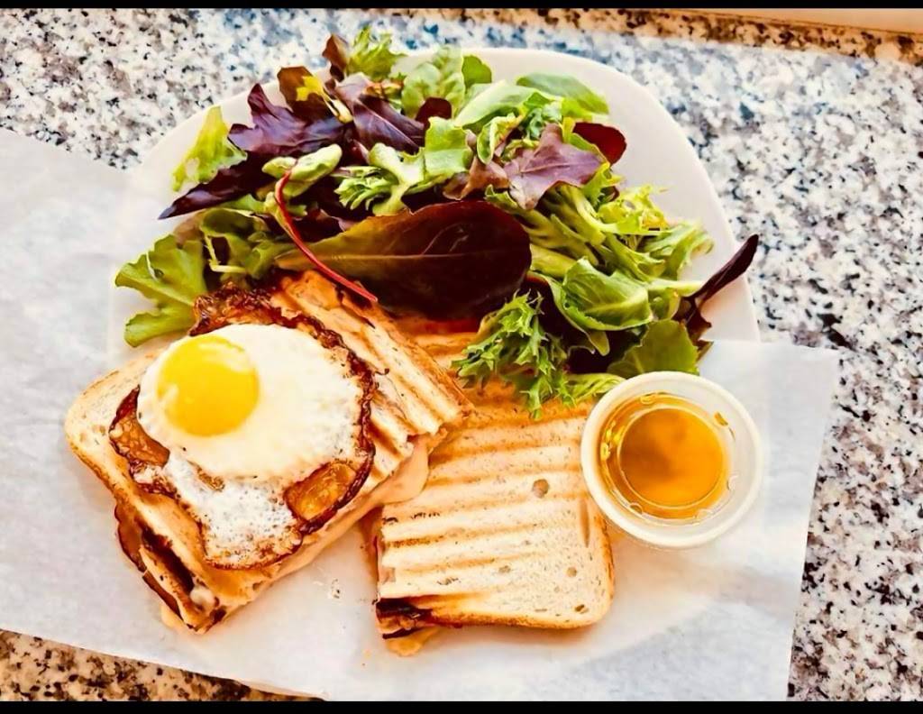 Pine Island Getaway Cafe LLC | cafe | 5281 Doug Taylor Cir, St James City, FL 33956, USA | 2392833602 OR +1 239-283-3602