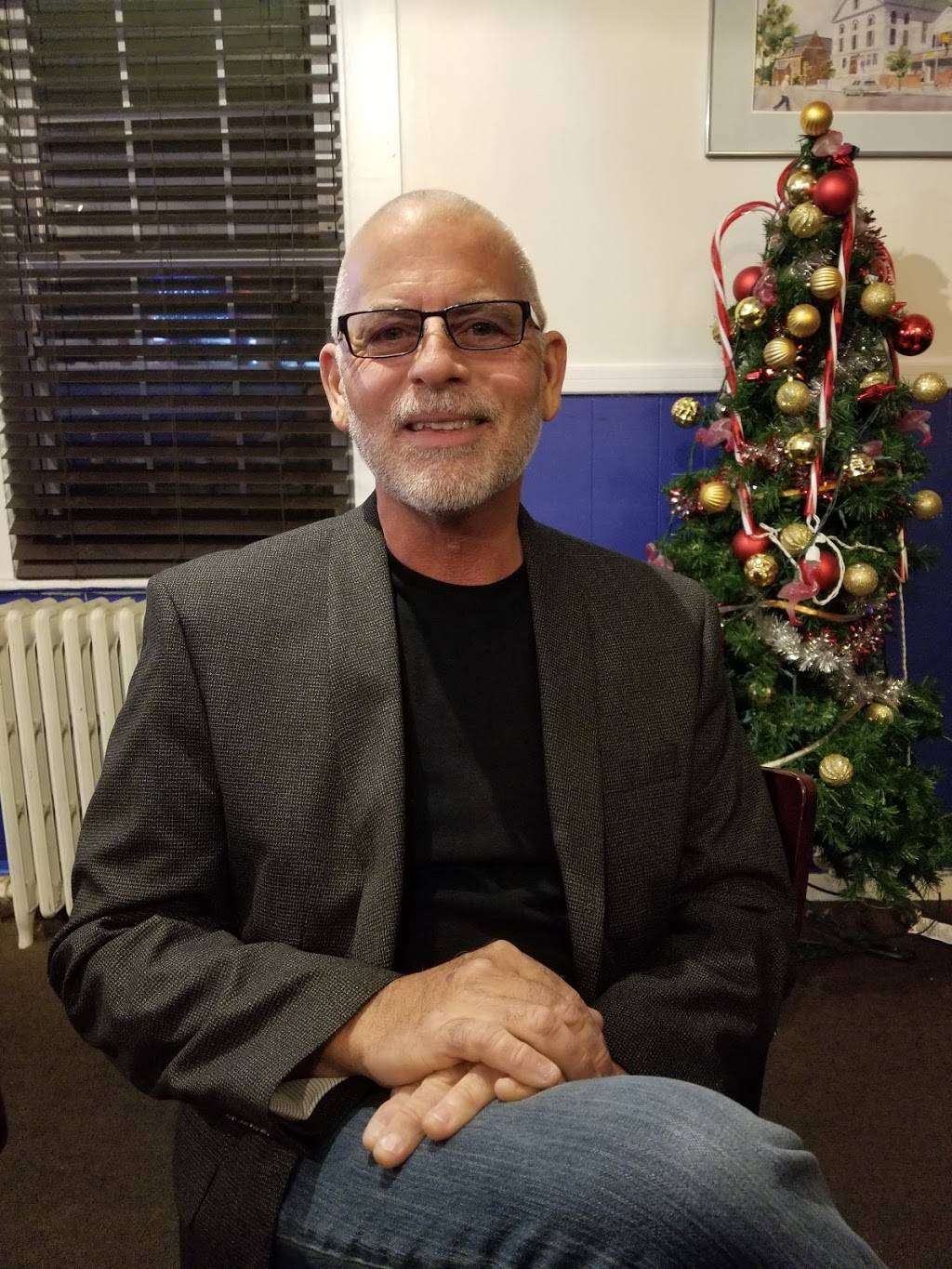 Georges Pizza (West Brookfield) | restaurant | 4 E Main St, West Brookfield, MA 01585, USA | 5088678100 OR +1 508-867-8100