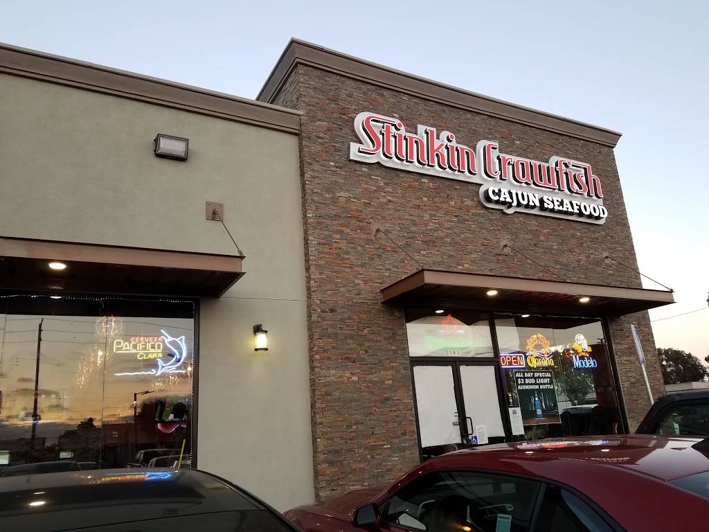 Stinkin Crawfish of Gardena | restaurant | 15400 S Western Ave unit c, Gardena, CA 90249, USA | 4242923166 OR +1 424-292-3166