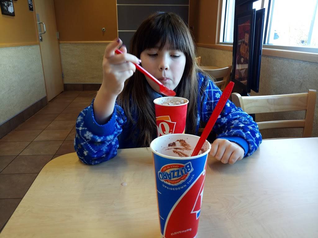 Dairy Queen Grill & Chill | restaurant | 7770 S 51st Ave, Laveen Village, AZ 85339, USA | 6026031586 OR +1 602-603-1586