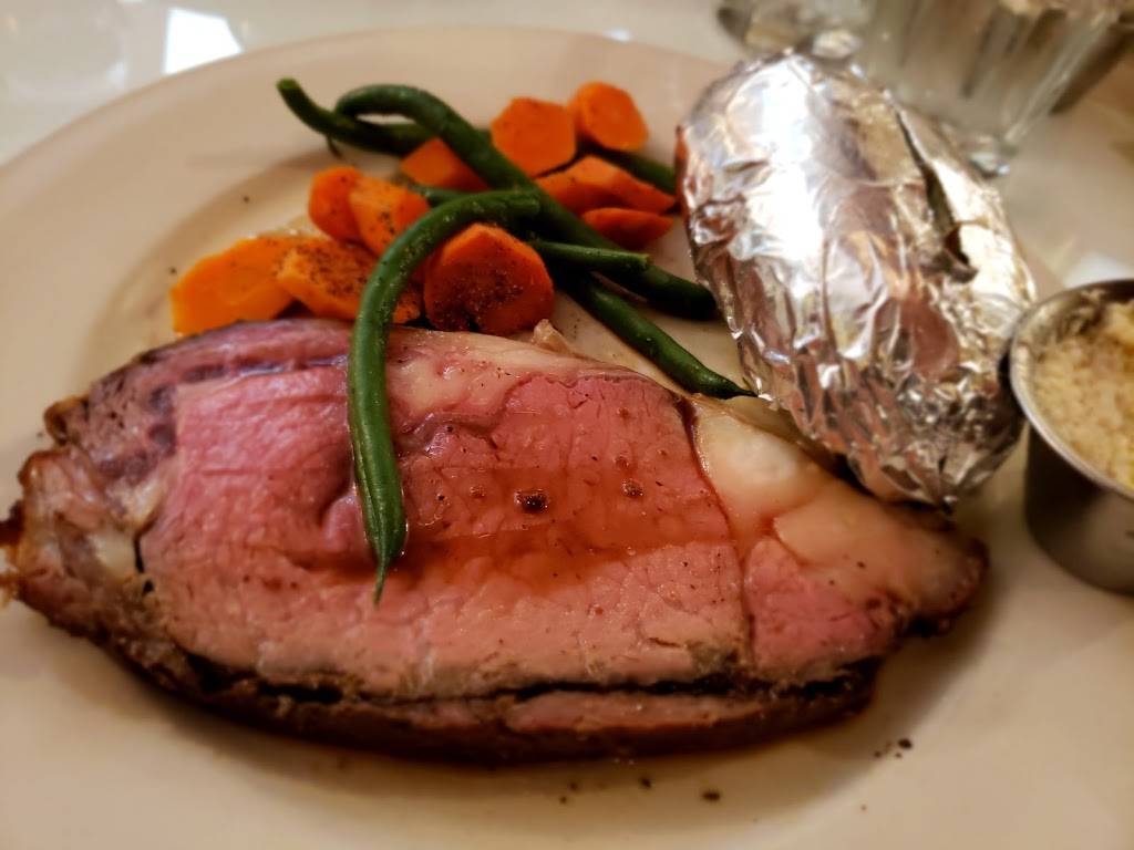 Caps Oak Street Bar & Grill | restaurant | 144 Oak St, Brentwood, CA 94513, USA | 9256341025 OR +1 925-634-1025